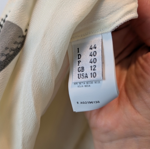 Moschino super rare silk blend blouse size 10 in EUC - Picture 7 of 8